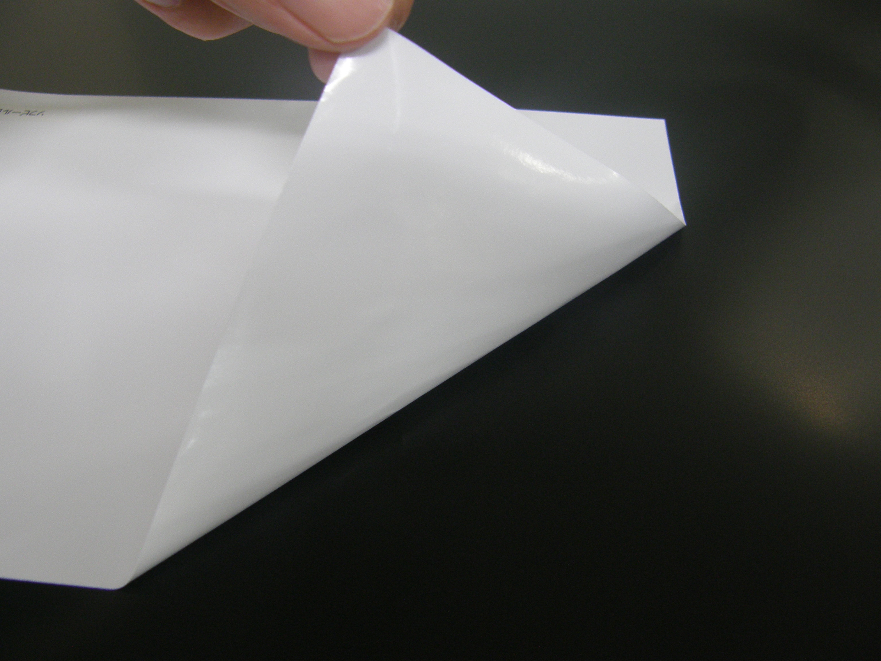 「非塩ビ印刷材料」環境負荷の少ないラベル素材のご紹介